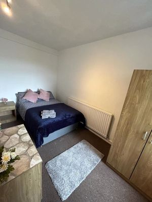 Photo 1- click for photo gallery